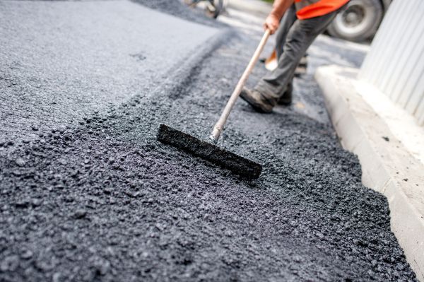 Chip And Seal Paving in Navarre