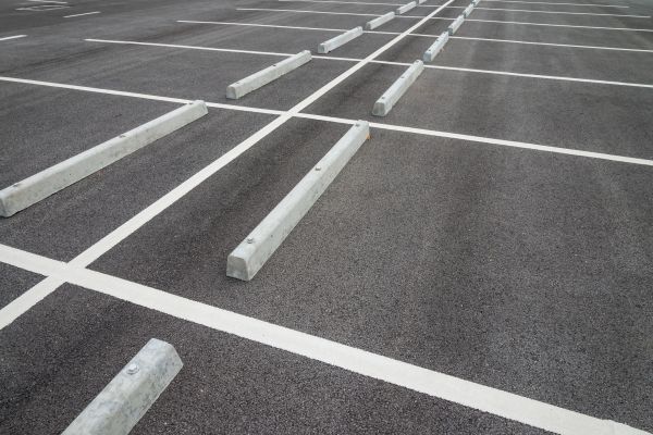 Asphalt Parking Lot Repair in Navarre