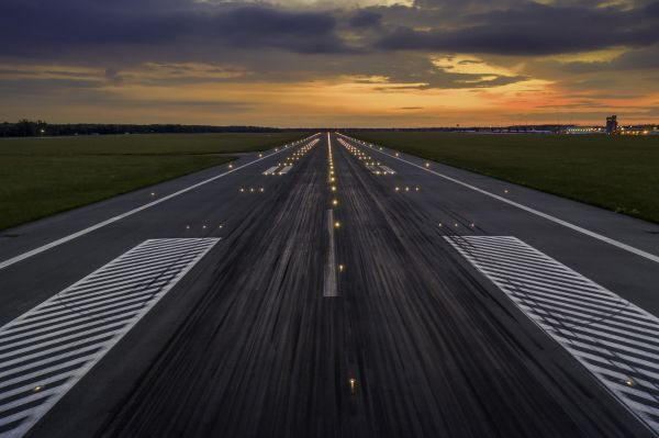 Runway Paving in Navarre